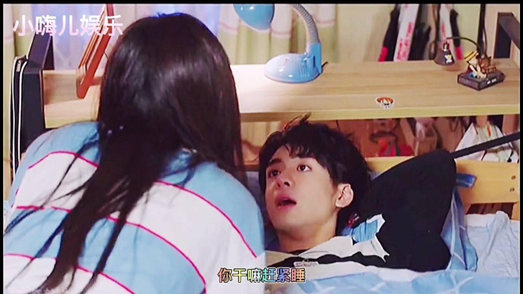 两秒钟操控36条线,提线木偶从“媒婆瞬间变仙女”