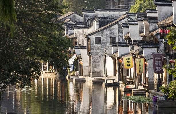 “桶装水”会危害肝脏健康?医生:建议喝这三种水,早了解有好处