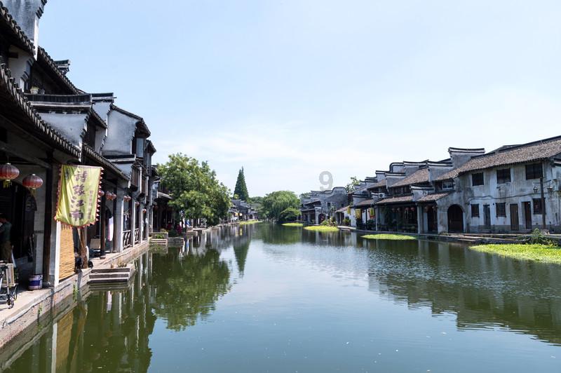 照顾可爱小公主