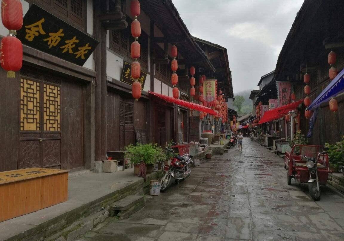 “兰州银行杯”首届临夏州篮球争霸赛开幕